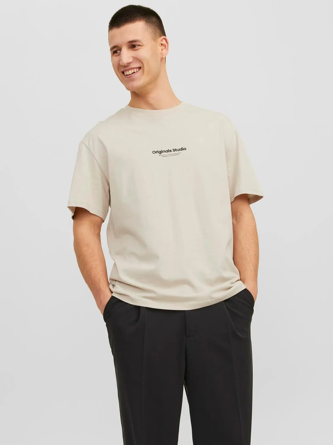 Camiseta Estampado Cuello redondo | Beige | Jack & Jones®