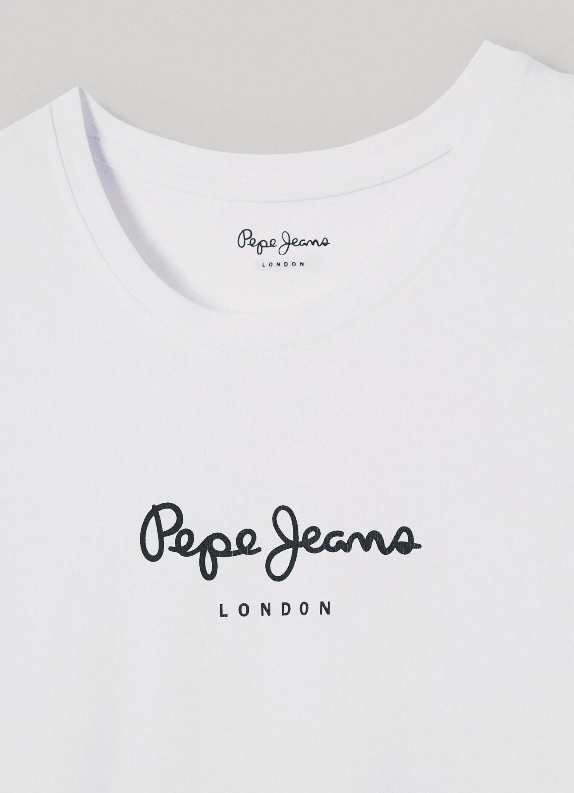 camiseta logo estampado fit slim