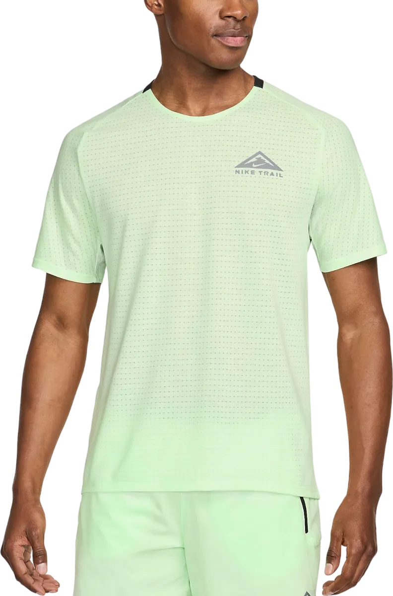 Camiseta Nike Trail Solar Chase