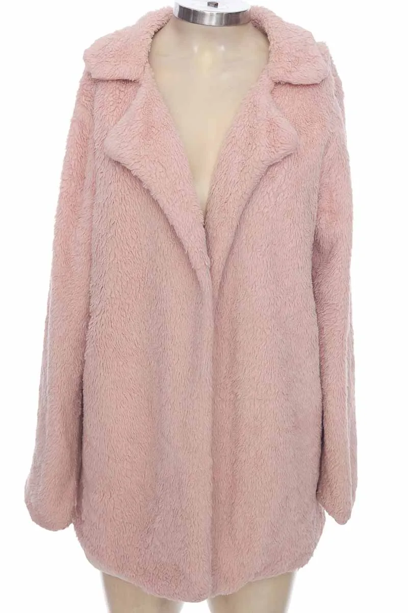CHAQUETA / ABRIGO COLOR ROSADO  CLOSEANDO