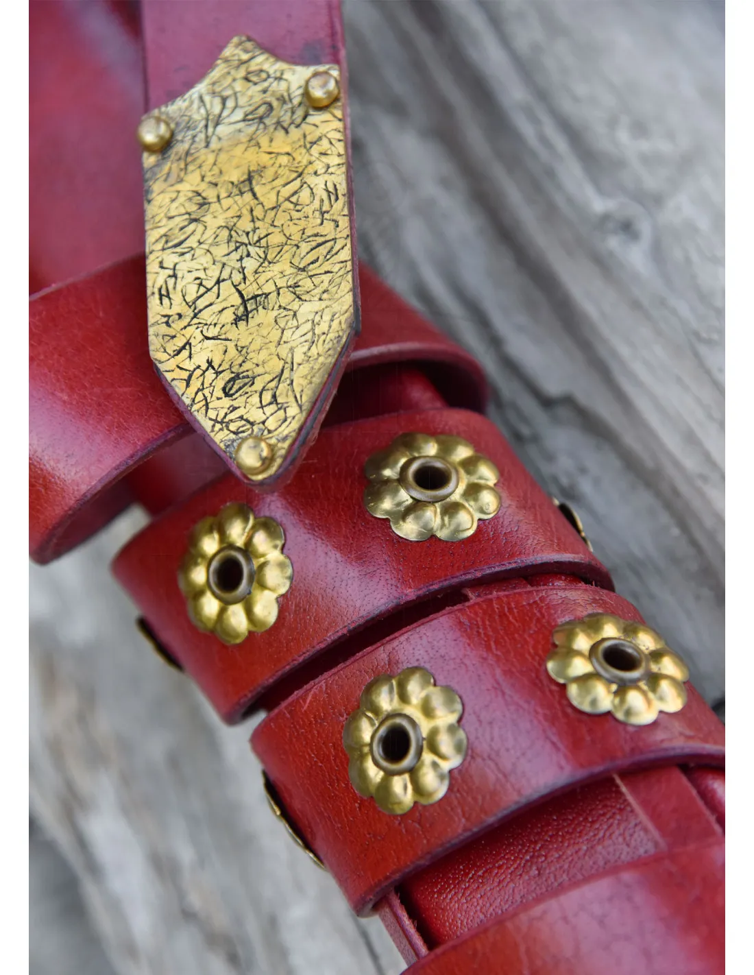 Espada medieval Gammelt Jern con vaina, siglo XIII