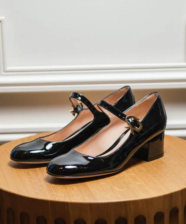 Gianvito Rossi Mary black patent leather shoes