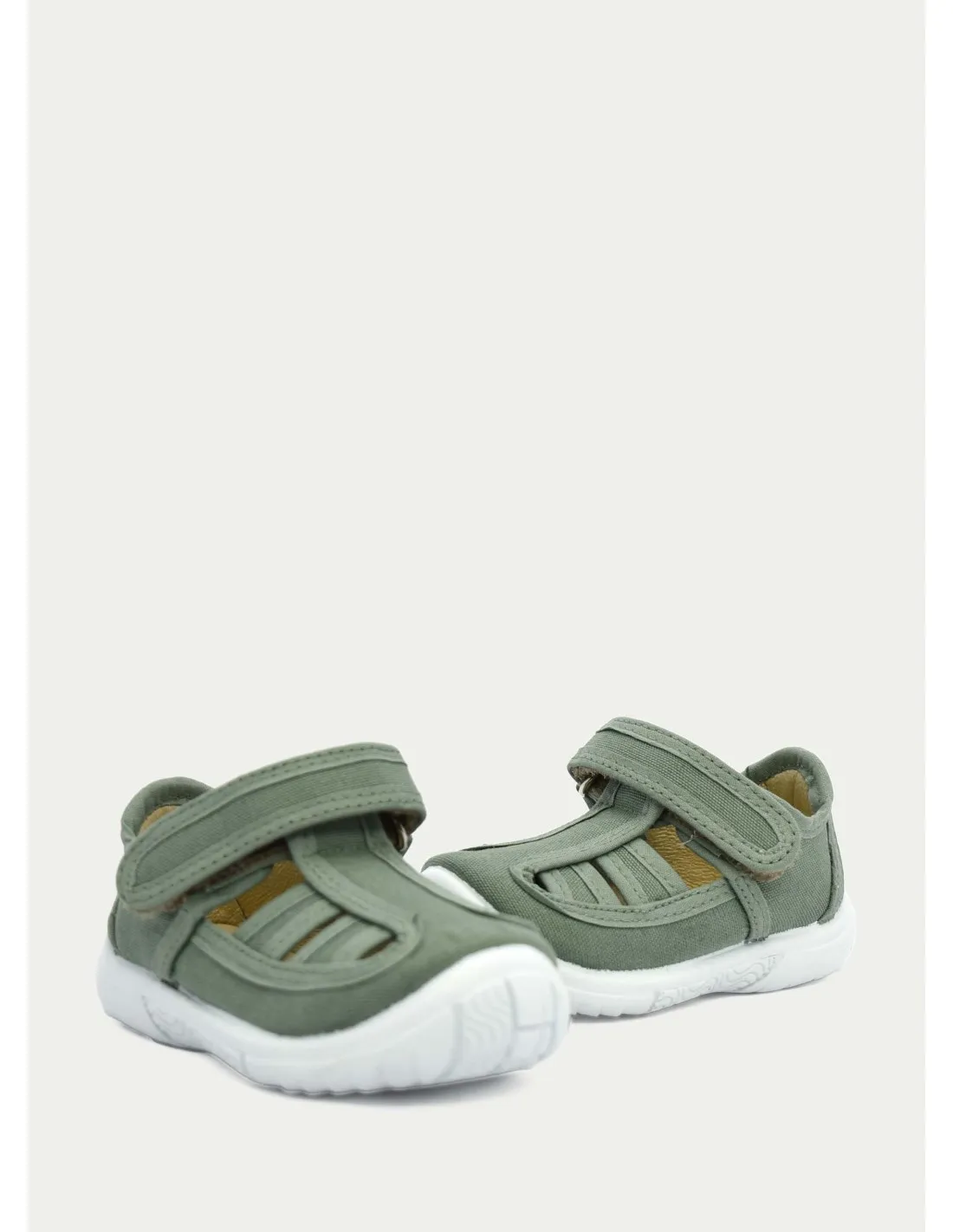 SANDALIAS CHUCHES 4401 VERDE 