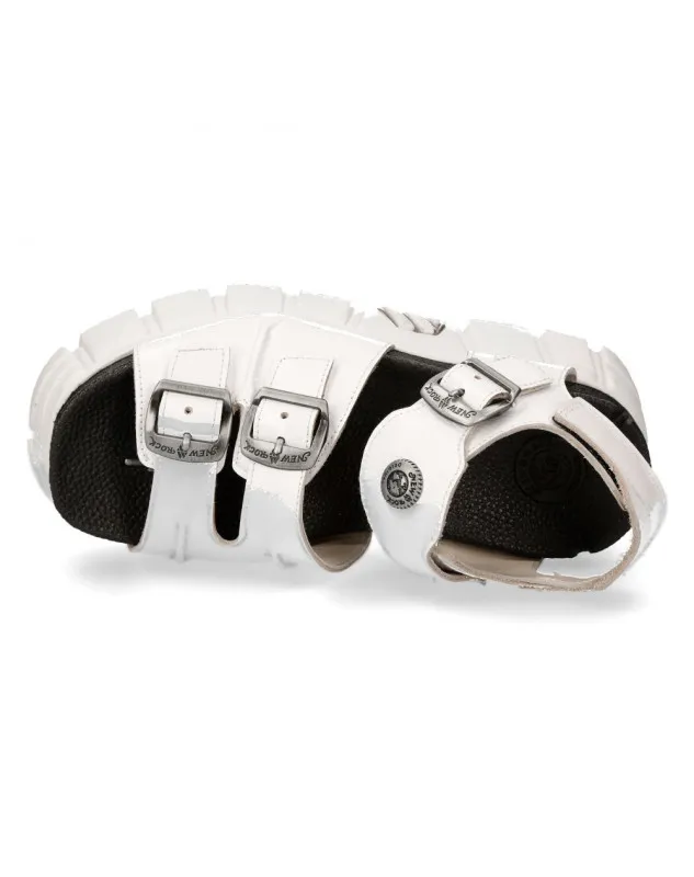 Sandalias plataforma color blanco charol de piel