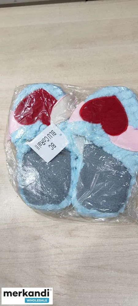stock de zapatillas niños a 1,50